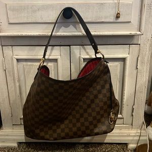 Louis Vuitton delightful